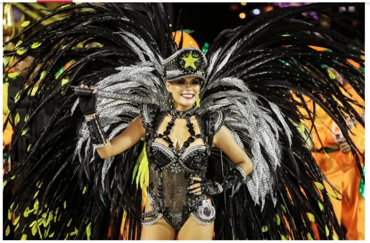50 самых впечатляющих и ярких фото карнавала в Рио