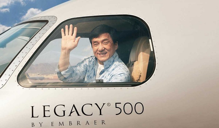 Джеки Чан приобрел личный самолет за 20 млн долларов