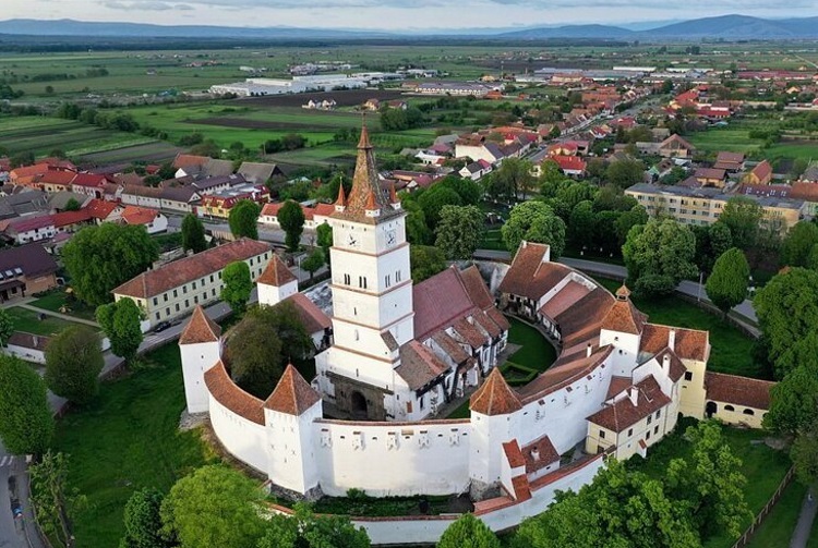 Прекрасная Румыния: самые посещаемые места и памятники архитектуры