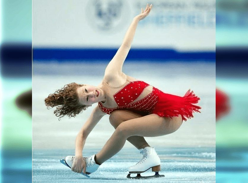 Perfectly Timed Photos of Figure Skaters