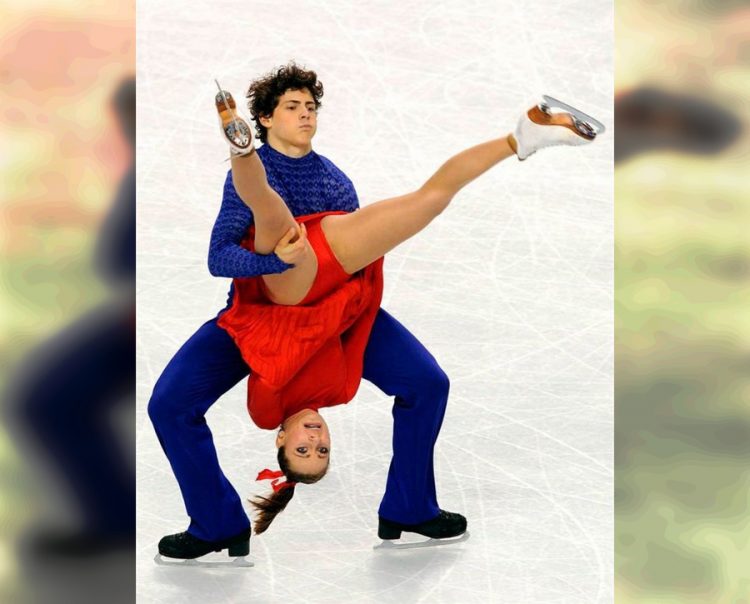 Perfectly Timed Photos of Figure Skaters