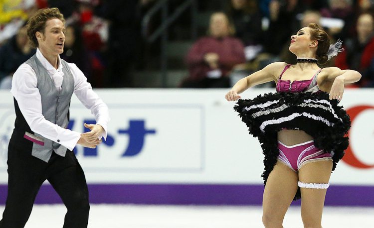 Perfectly Timed Photos of Figure Skaters