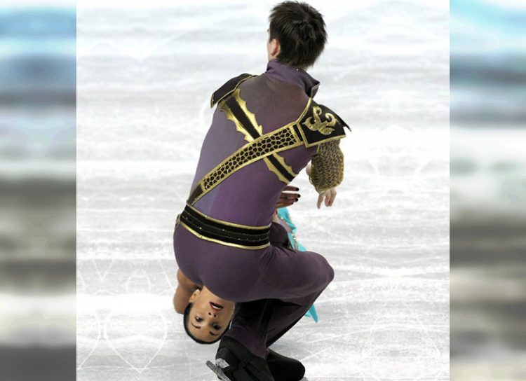 Perfectly Timed Photos of Figure Skaters