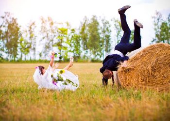 Joyful Nuptials: Candid and Comical Wedding Photo Selection