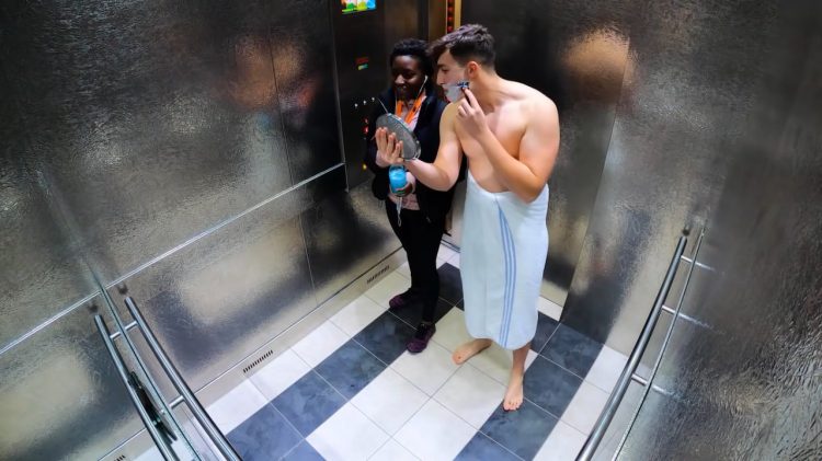 Funniest Moments in the Elevator: Looks Like a Parallel Reality