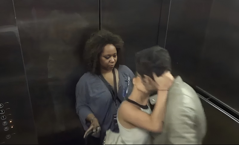 Funniest Moments in the Elevator: Looks Like a Parallel Reality